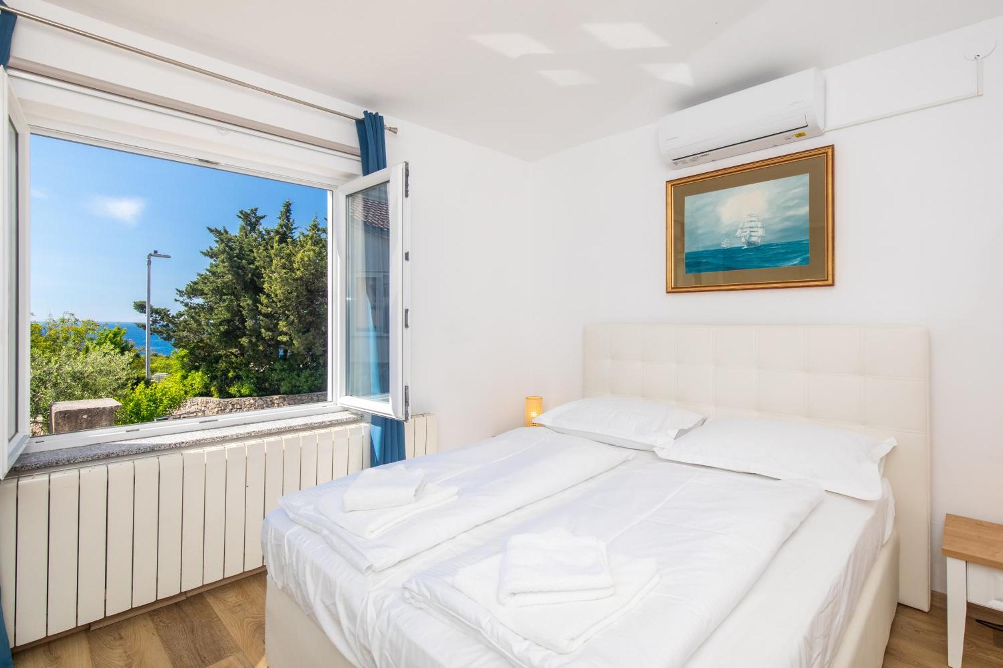 Apartments Soul Krk Town Exterior photo